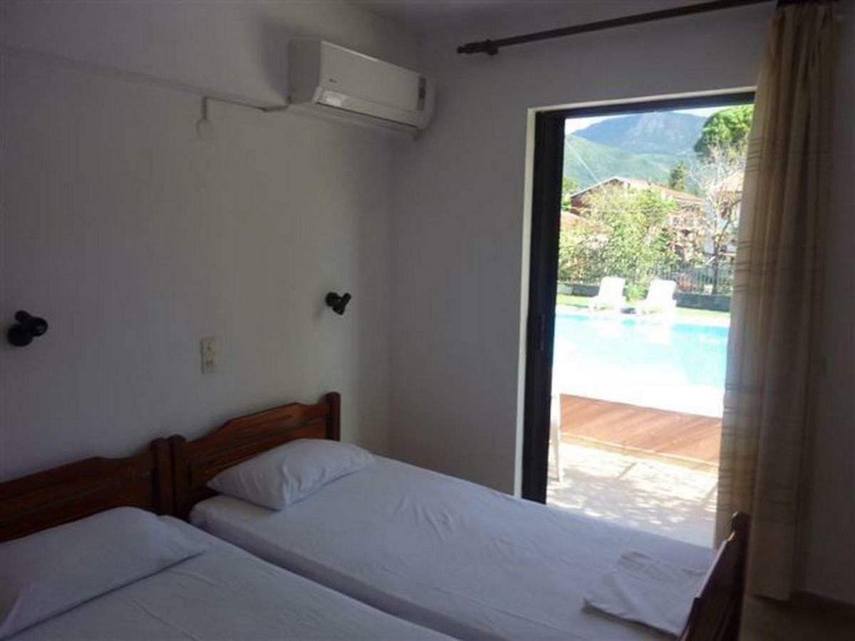 Stathis Apartments Dassia  Exterior foto